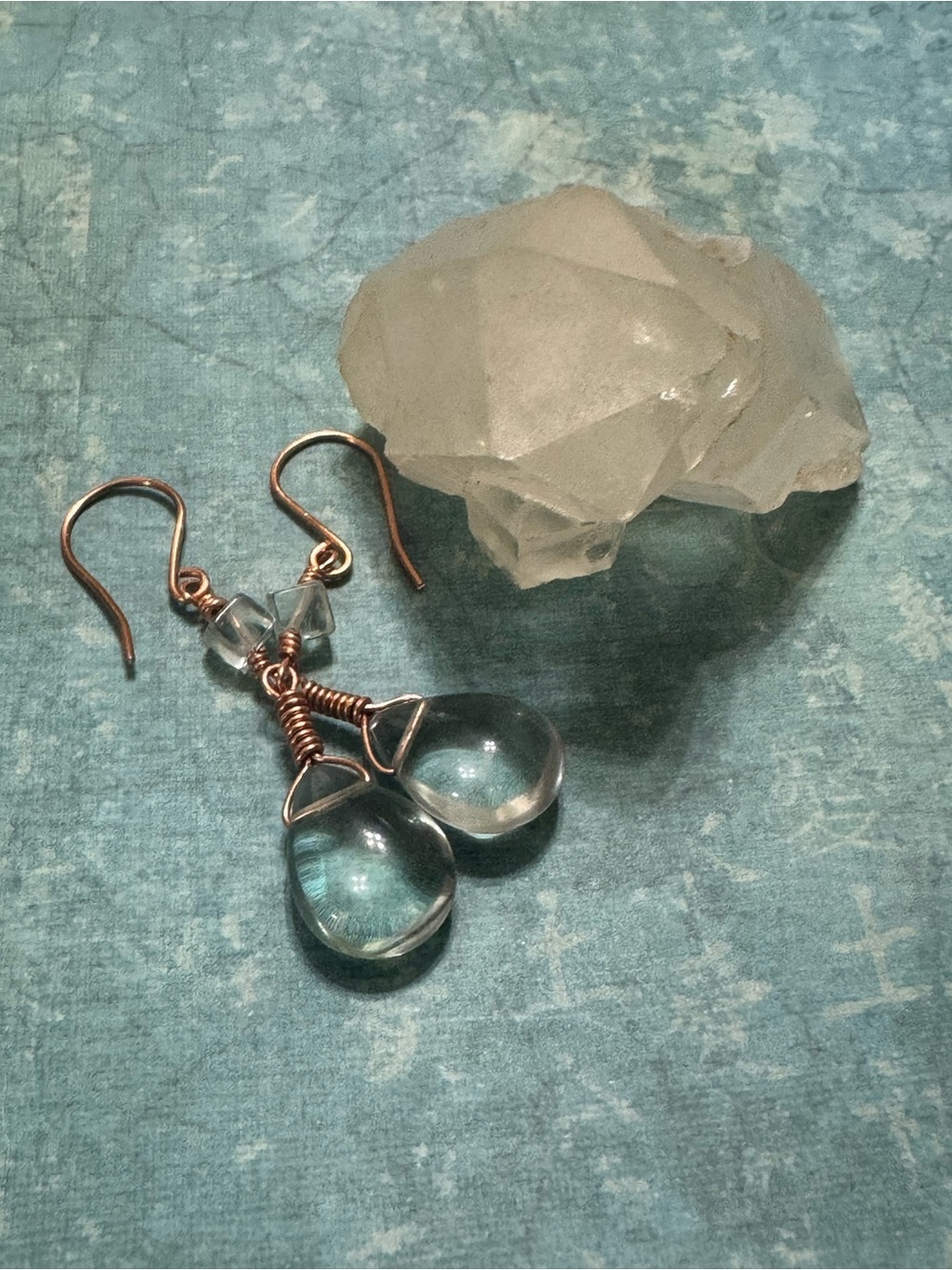 FLUORITE AND COPPER EARRINGS